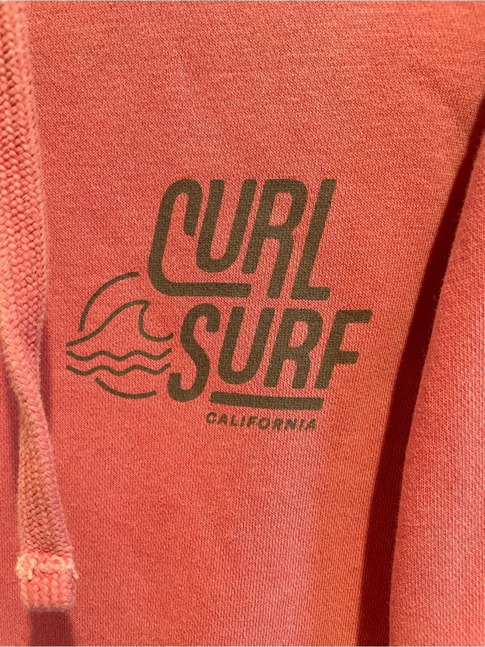 Curl Surf Pigment Dyed Hoodie Small | Independent Trading Co
